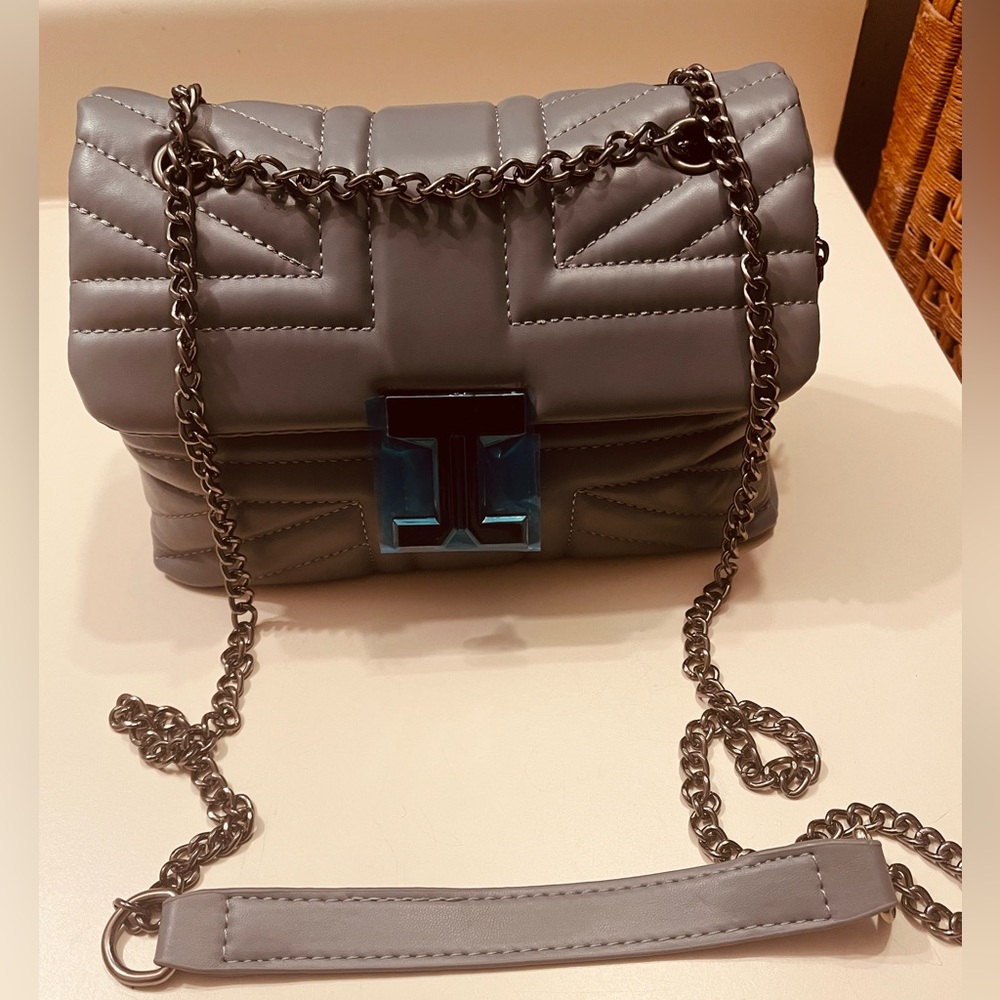 Crossbody bag for women elegant style